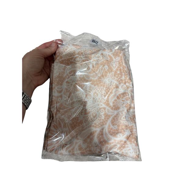 Gear Bunch leggings sz M yoga activewear stretchy lightweight cream & gold - Picture 9 of 9